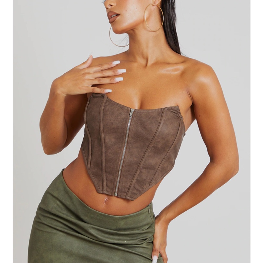 PLT: Brown Textured Faux Leather Pointed Bust Zip Up Crop Top